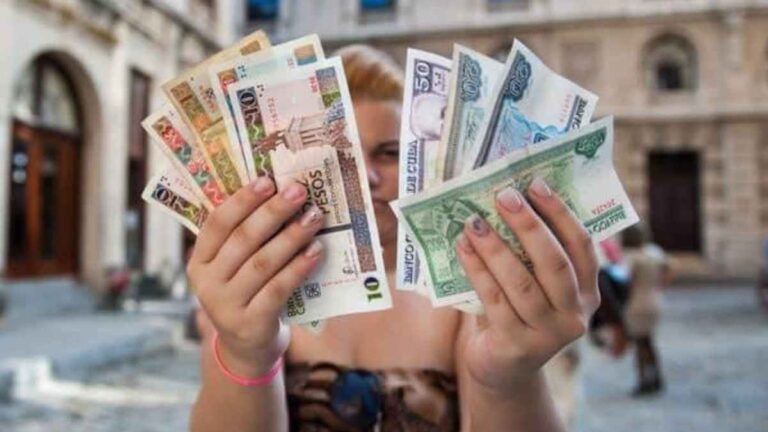 cuba tourist money